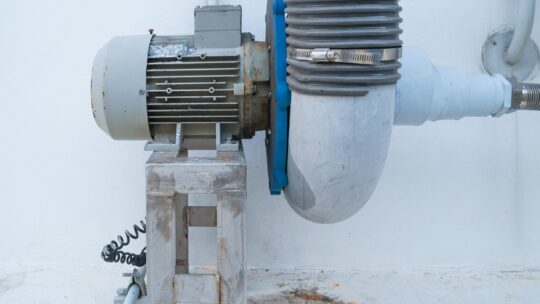 Comment dimensionner un déstratificateur d’air ?